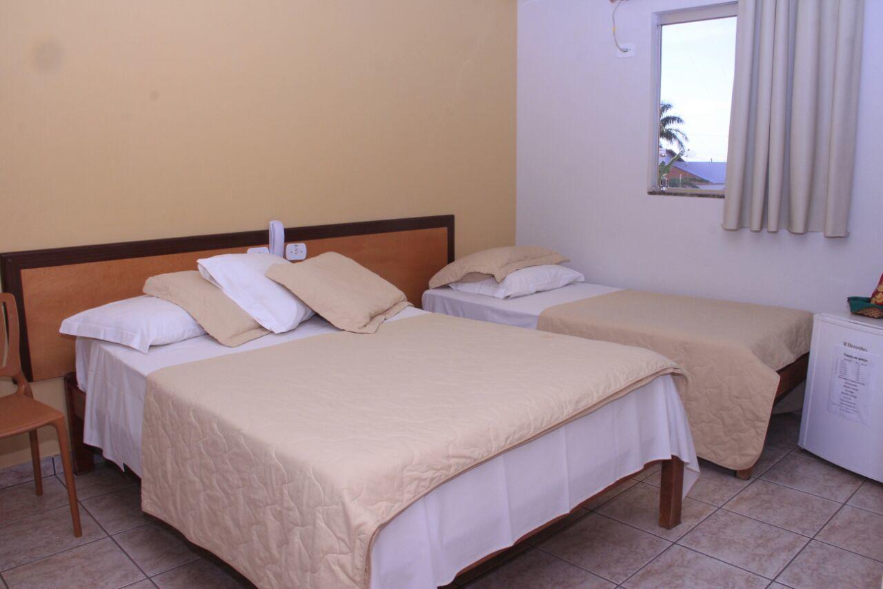 Flip Palace Hotel Buriti Alegre Kültér fotó